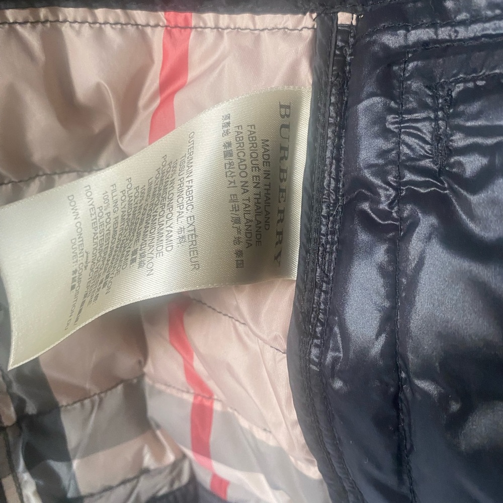 Burberry light down jacket